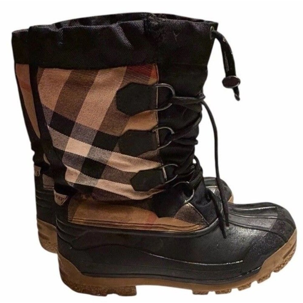 Burberry Nova Check Weather Resistant Lug Sole Tie Snow Boots Size US 6